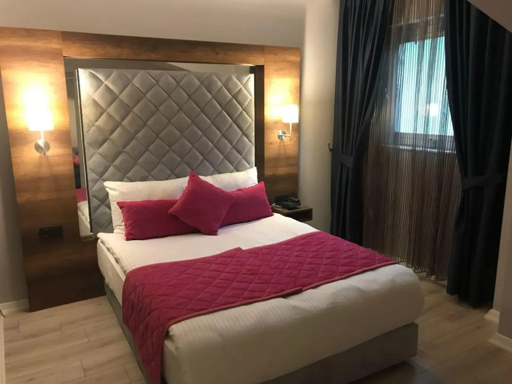 Double Bond Hotel Spa