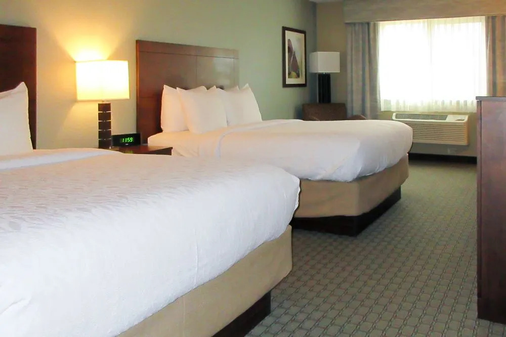 Grandstay Hotel And Suites Chisago