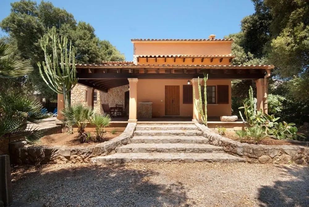 Villa - 4 Bedrooms with Pool and WiFi - 103163