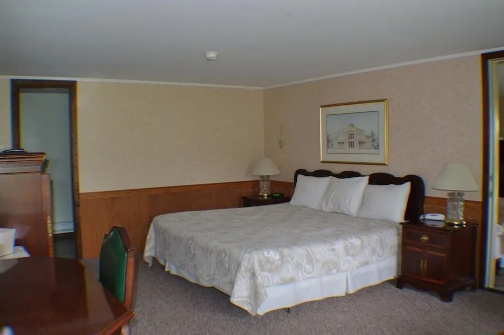 Hillwinds Lodge