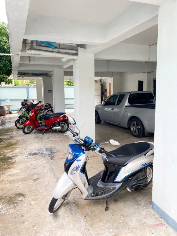 RoomQuest Chaengwattana