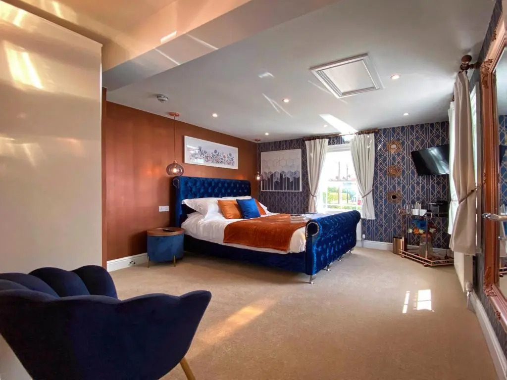 Hambrook House Canterbury - NEW luxury guest house with ESPA Spa complex
