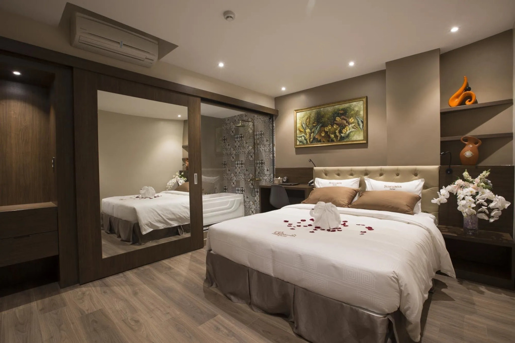 Sunflower Luxury Hotel