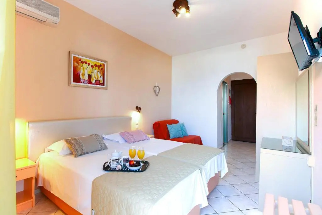 Hotel Rea