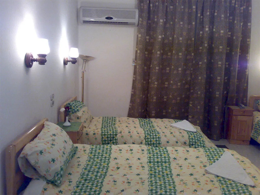May Fair Hotel
