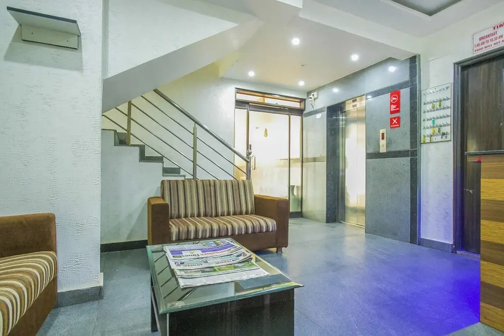 OYO 19726 Pride Homes
