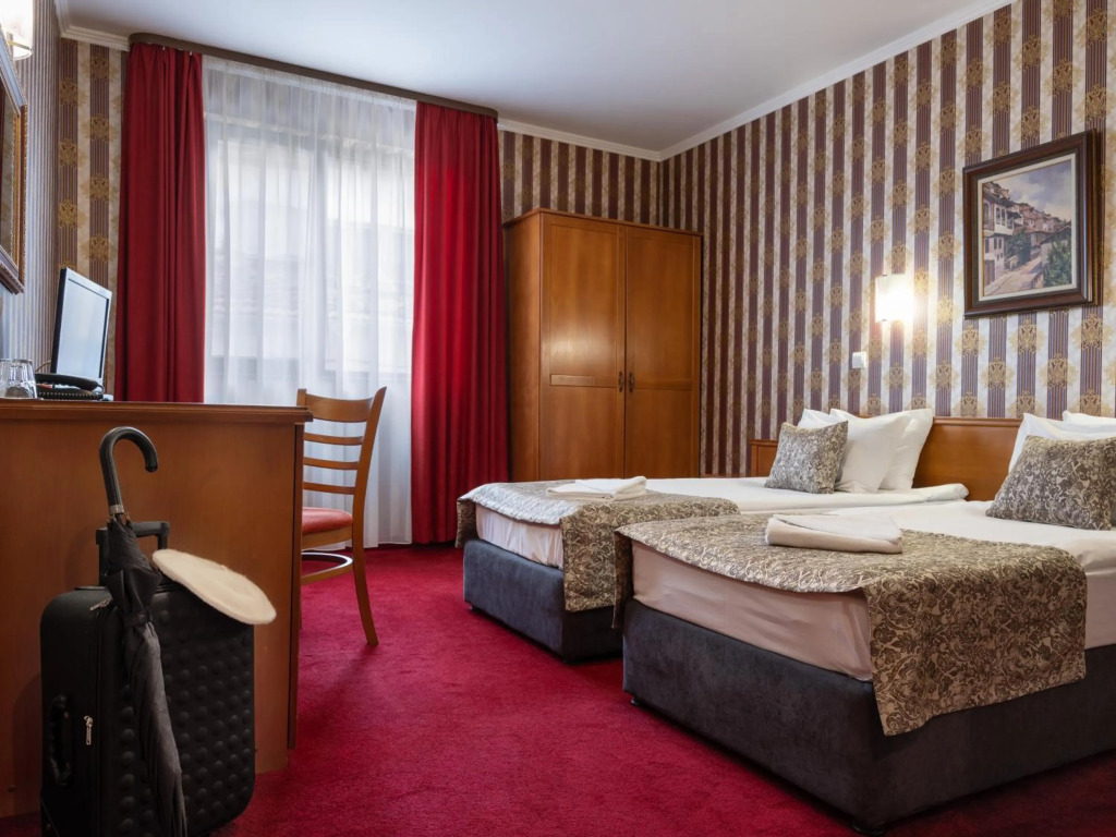 Real Hotel