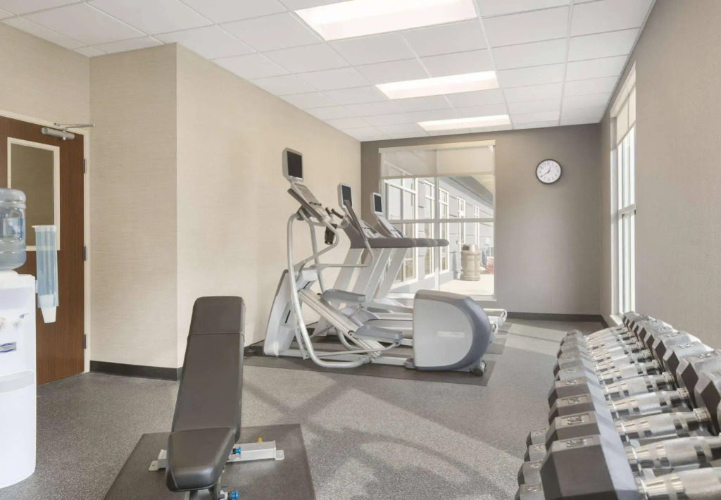 Fairfield Inn & Suites by Marriott Pittsburgh Airport/Robinson Township