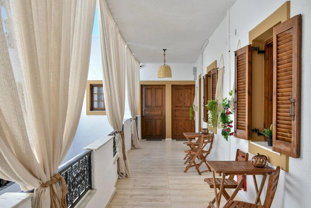 Eva Studios 8 in Agia Pelagia