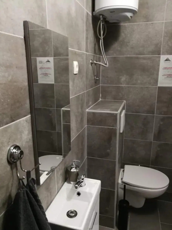 Apartmani Biba, Vir