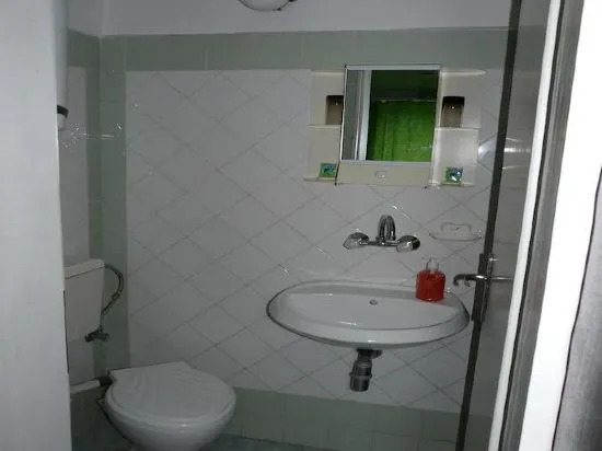 Villa Colour