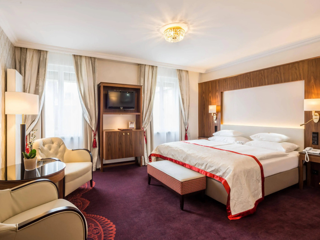 Hotel Stefanie - VIENNAS OLDEST HOTEL
