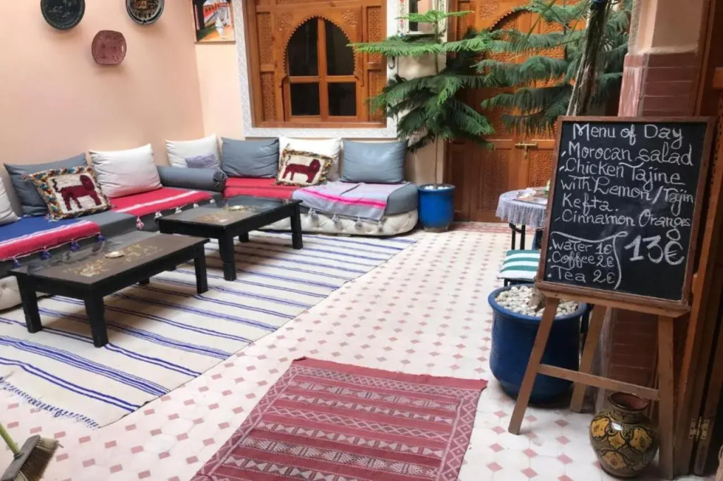 Riad Jenan Adam