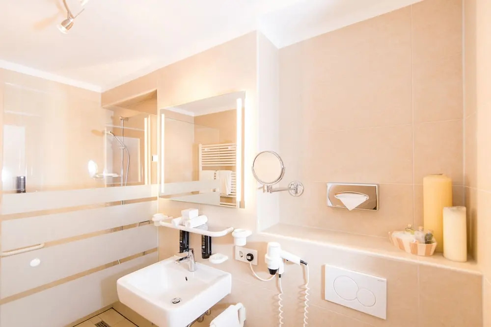 Luxury Boarding Suites