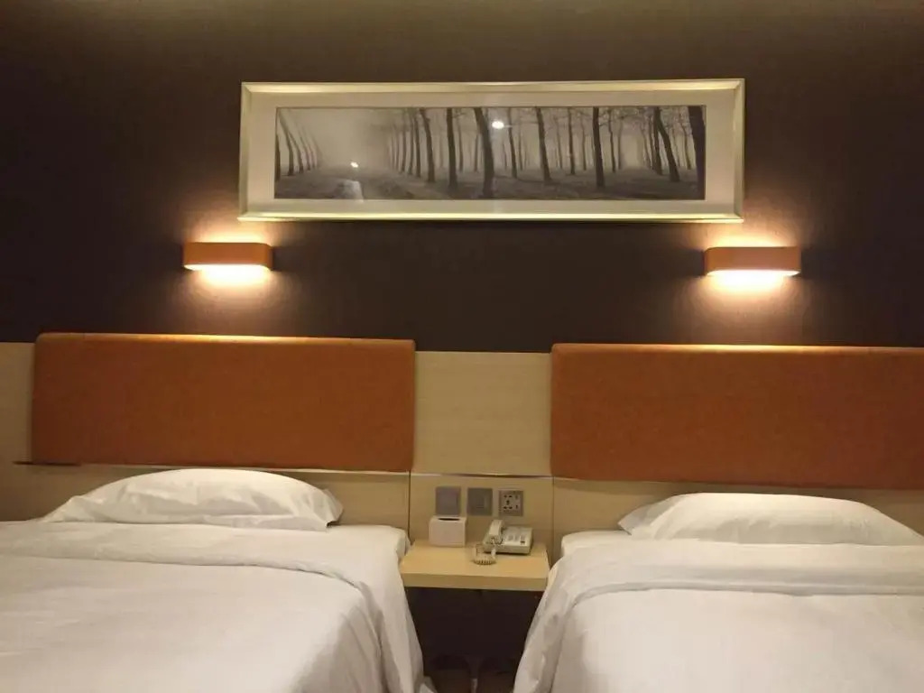 Super 8 Hotel Chengde Fengning Xin Feng Lu