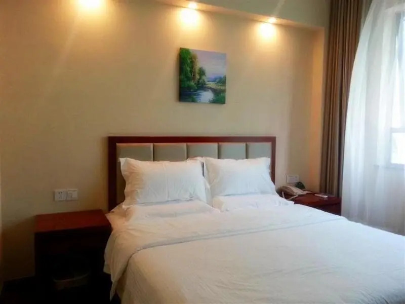 Greentree Inn Shanghai Songjiang New City Business Hotel