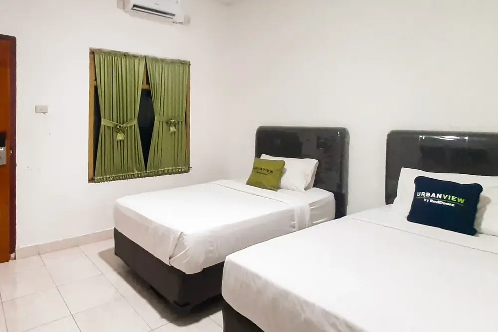 Urbanview Hotel Cendrawasih Lahat By RedDoorz
