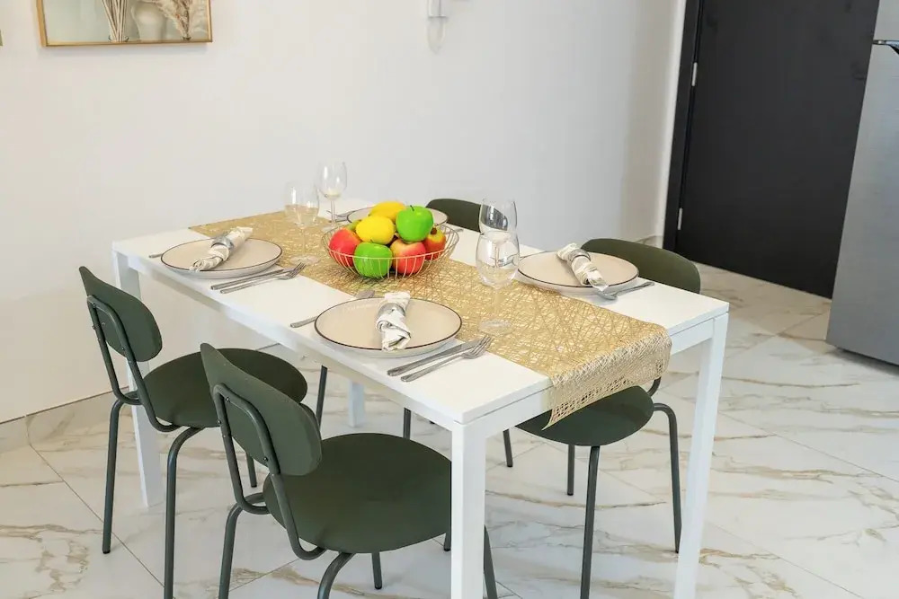 Vogue Elegance Olivz Residence by Danube