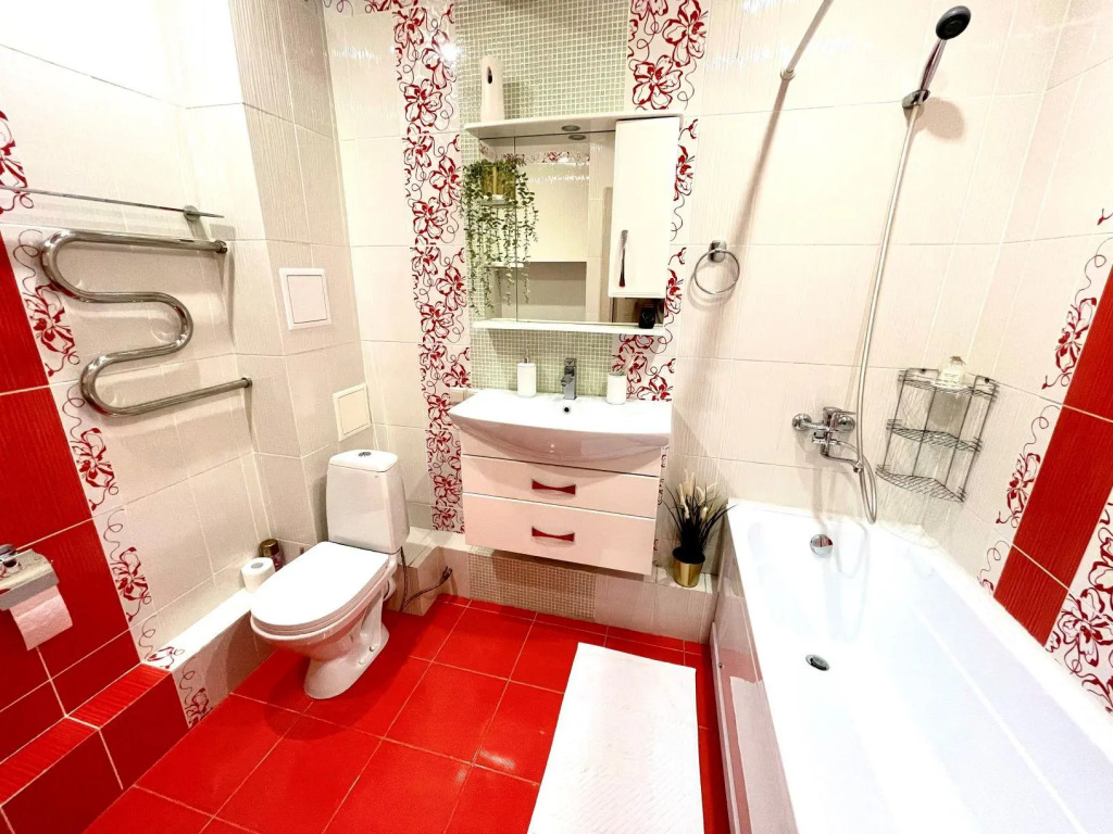 Home Hotel (Хоум Отель) на Сибиряков-Гвардейцев