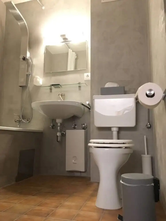 Klamas Apartments