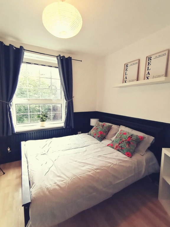 Greenwich - 1930s Retro Flat - 3 Bedrooms