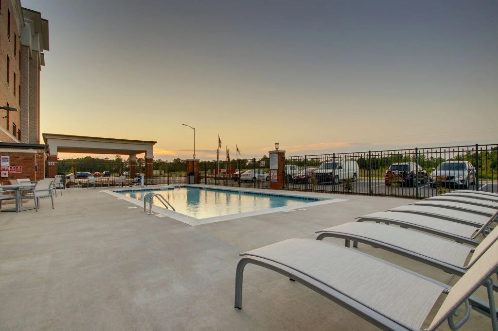 Hampton Inn Sneads Ferry Topsail Beach