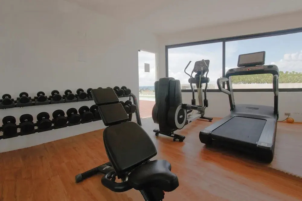 1 Bedroom Pool & Gym Bahay 504