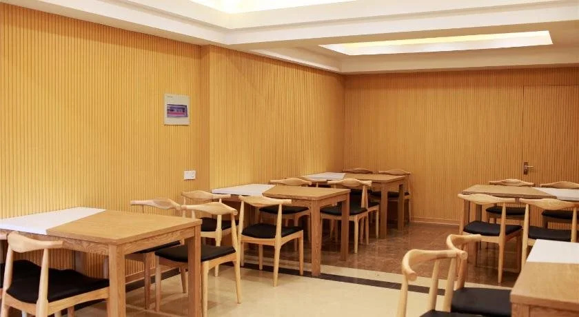 GreenTree Inn Taizhou Xinghua Bus Station Express Hotel