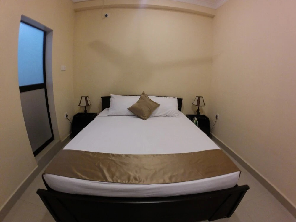 Akara Suites and Serviced Apartments @ Lorenze Rd