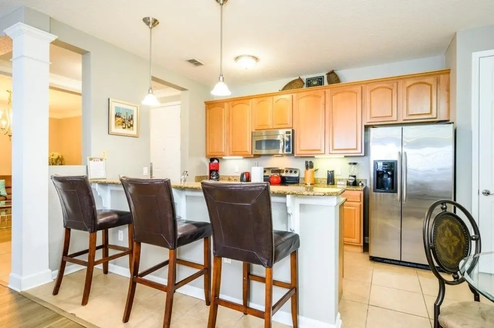3 Bedroom Premium Lakeview [cdc Compliant] l 1012 Condo
