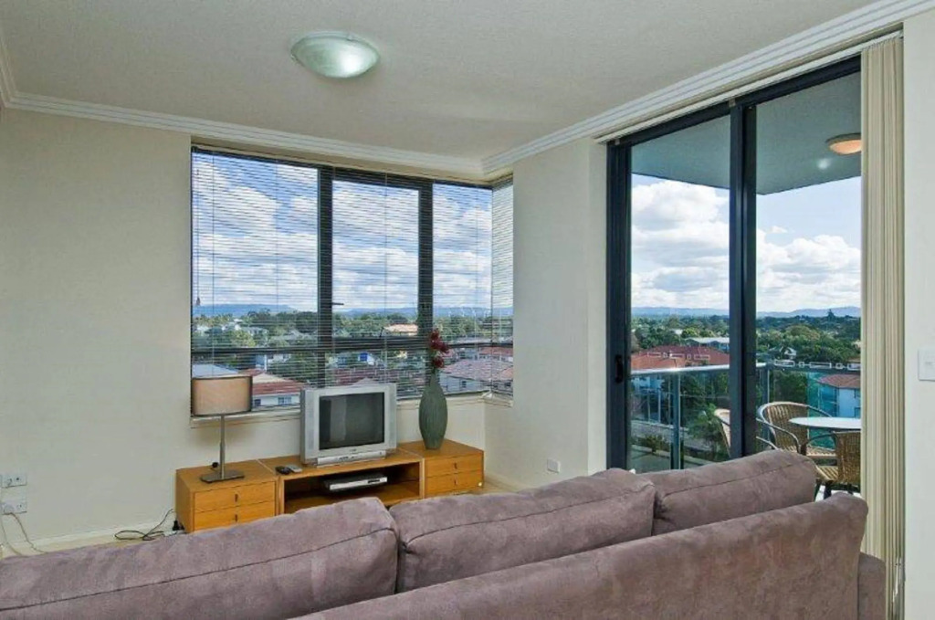 Aqualine Apartments On The Broadwater