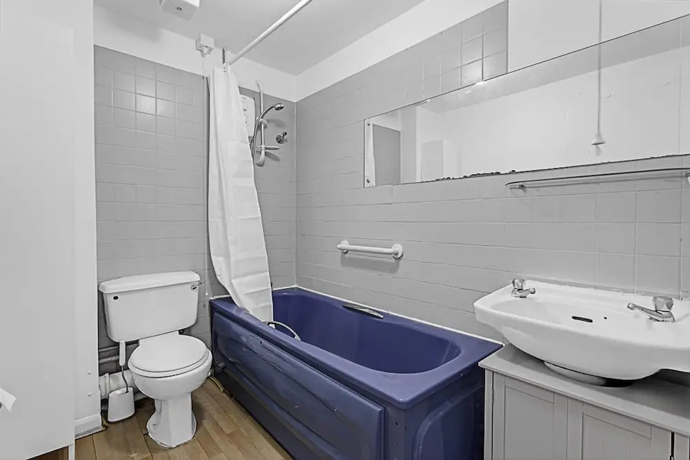 Beautiful Three-bedroom House in Richmond
