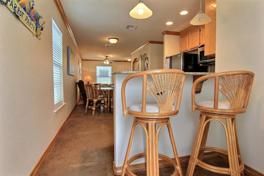 Maria's Beach Getaway Gsc1 4 Bedrooms 3 Bathrooms Condo