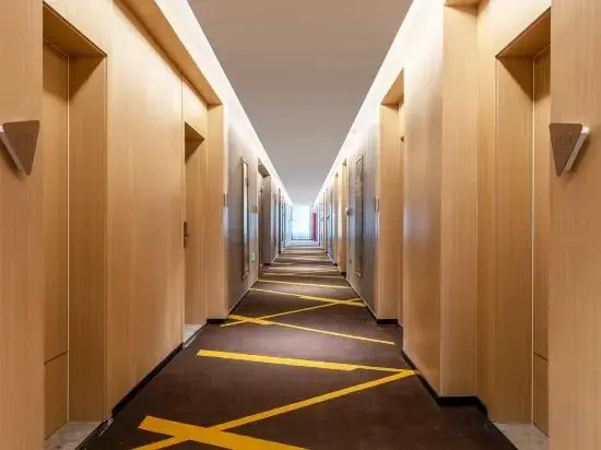 IU Hotel (Zibo High-tech Zone High-speed Railway North Station)