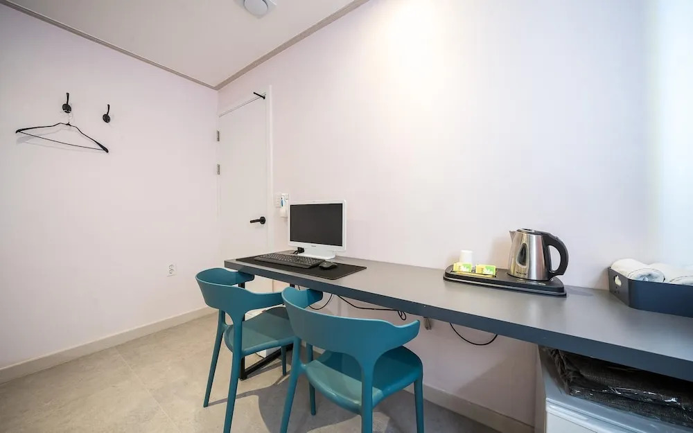 Uiwang Nine Hotel