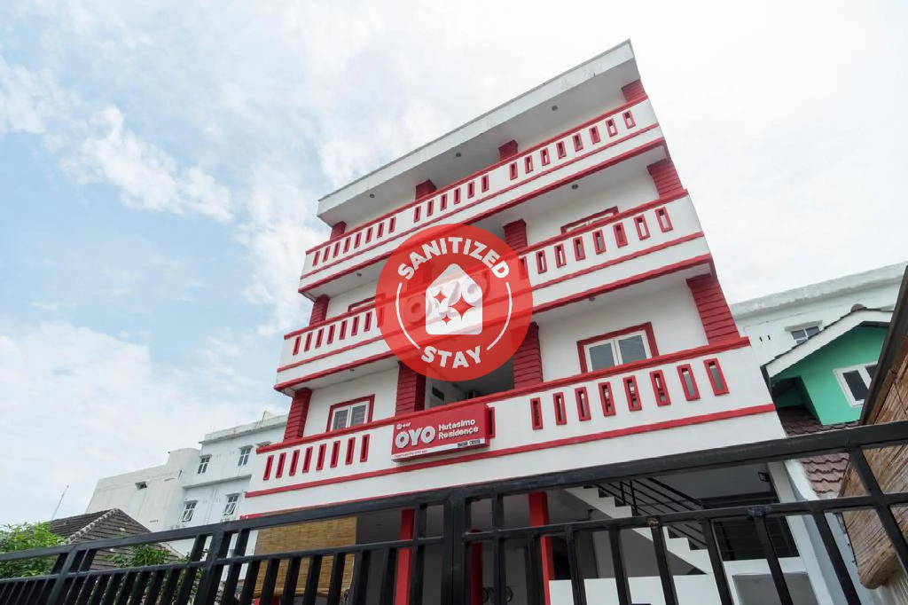 OYO 447 Hutasimo Residence