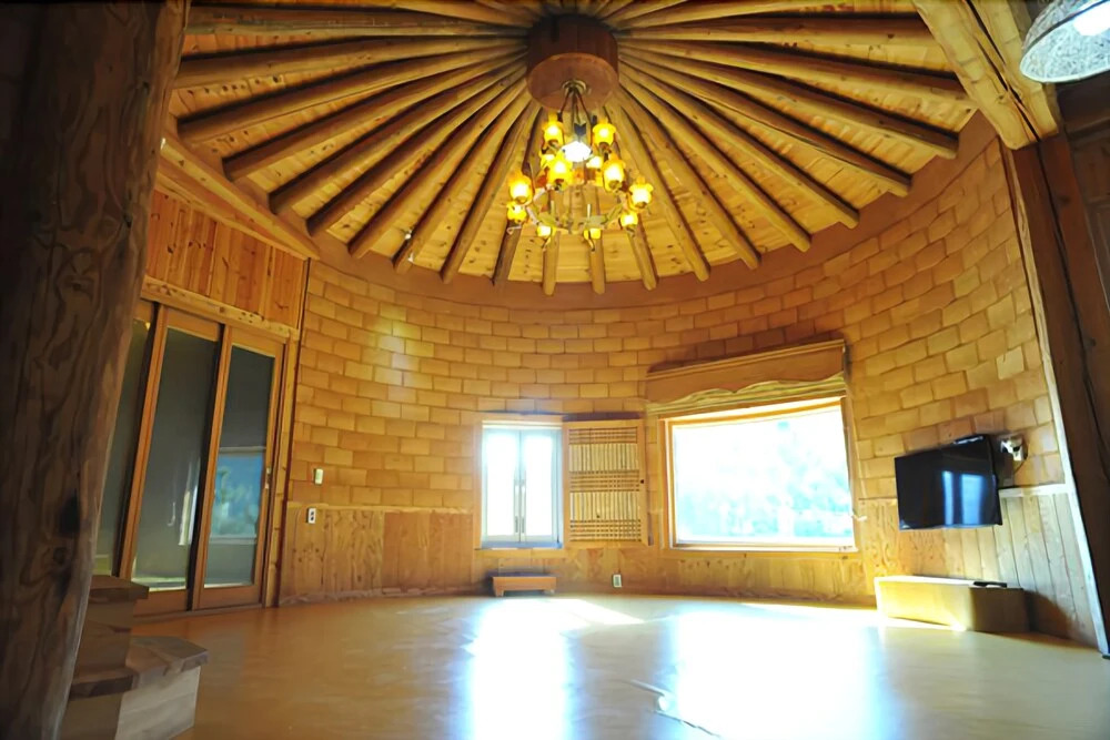 Yeongwol Wolgangsanhachon Pension