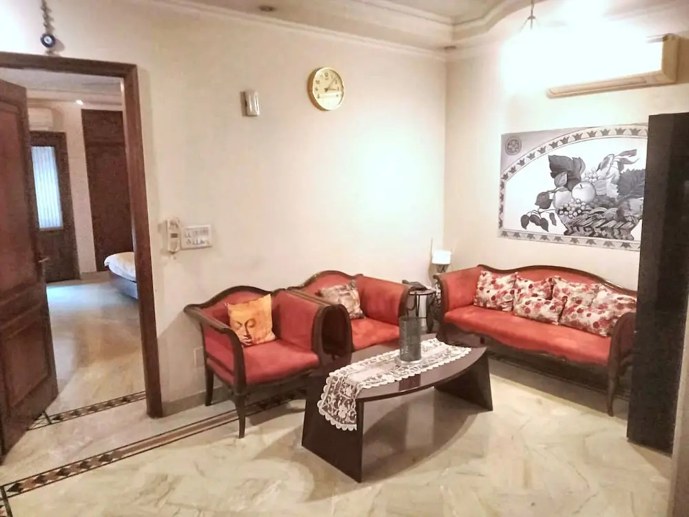Captivating 2-bed Apartment in New Delhi