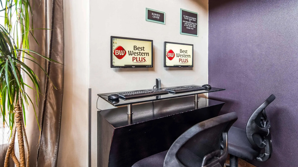 Aiden by Best Western Newark Airport