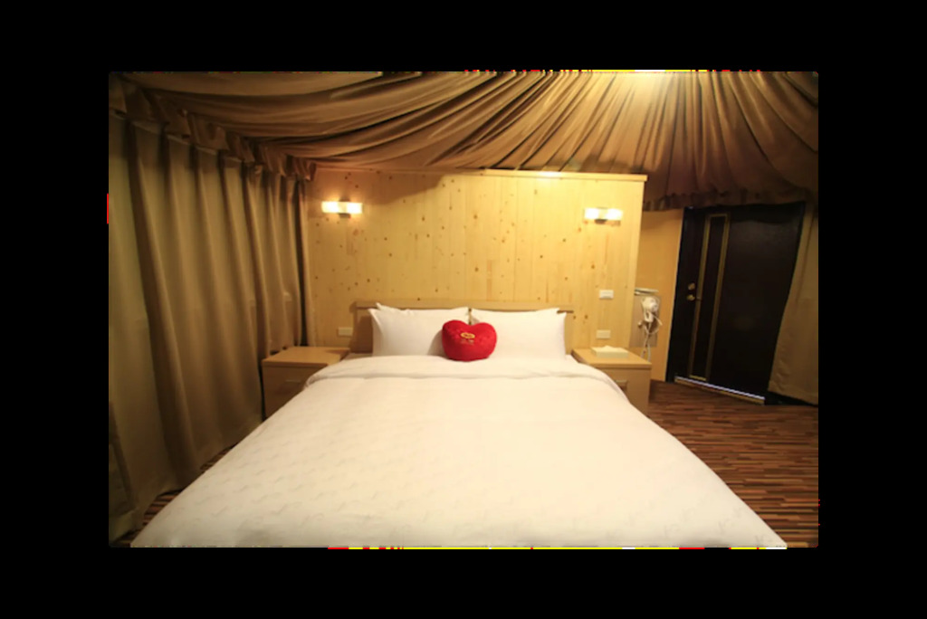 yurt in mountains