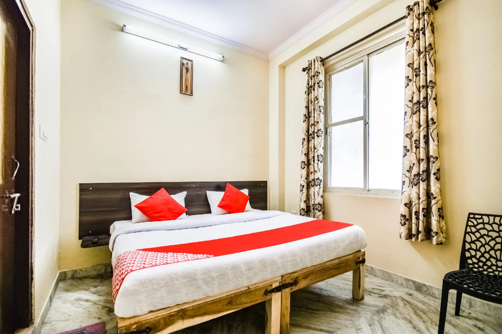 OYO 66209 Hotel Prayag