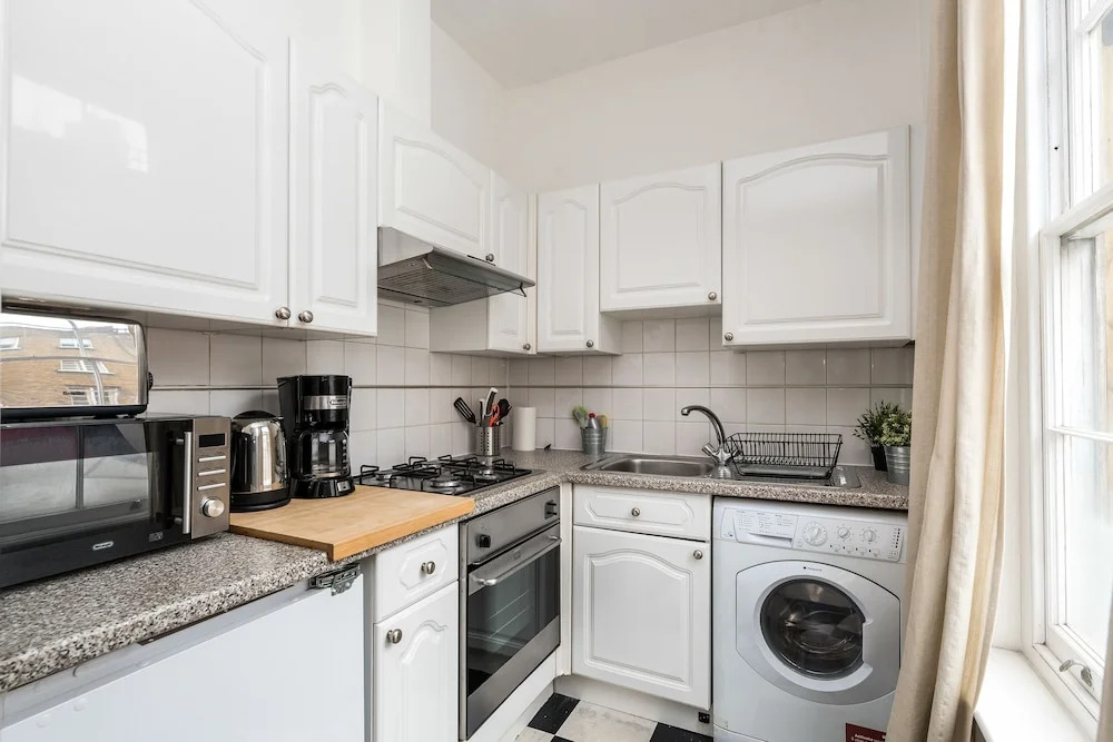 Goodge Street Apartments