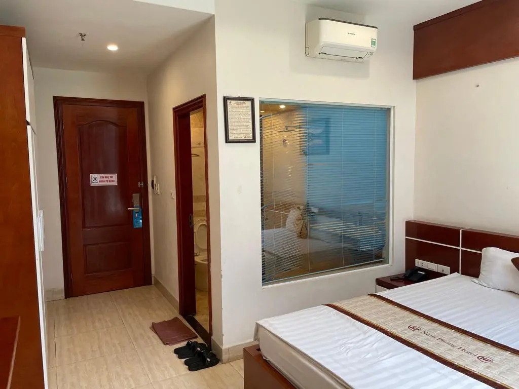 Ninh Phong Hotel