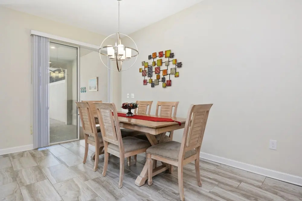 Storey Lake 4 Bedrooms near Disney Orlando FL 3079