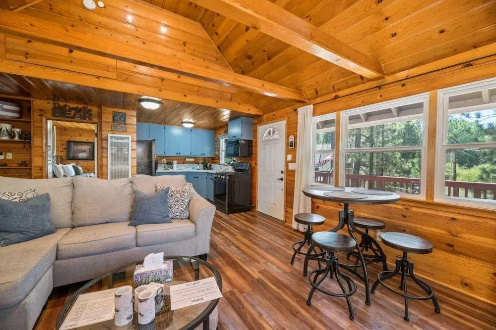 Hillside Hideaway