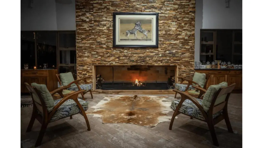 Sandune Lodge