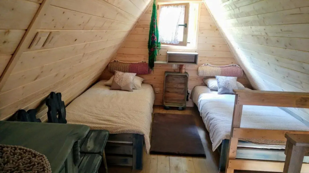 Osada pod Beskidem- chatki całoroczne