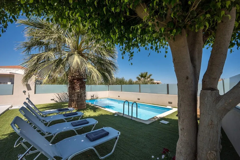 Yoza Villa Private Pool Privacy Near Airport