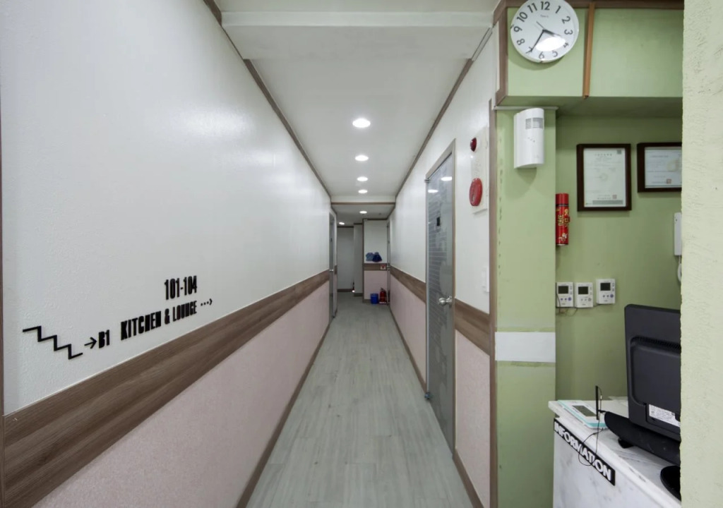 DH myeongdong guesthouse