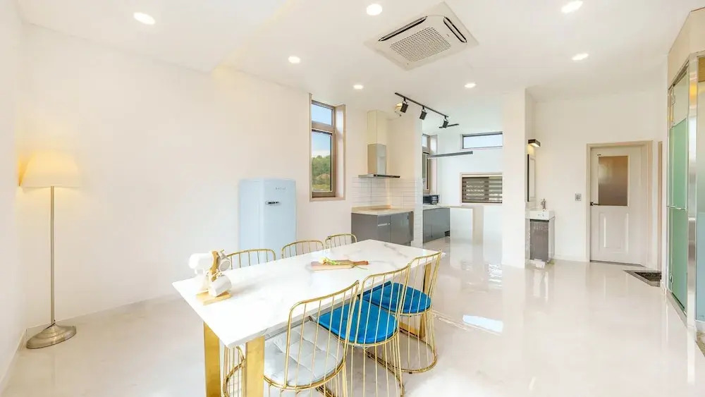 Gangneung Cresostay pension